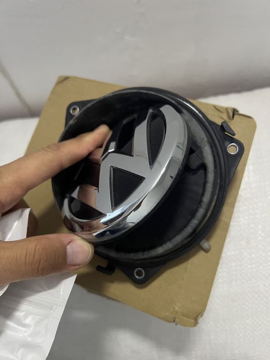 Maner/emblema portbagaj Volkswagen Passat b8/passat b7 OEM