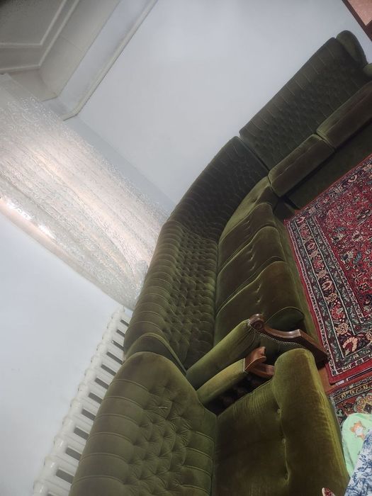 Диван со складной двуспальной кроватью