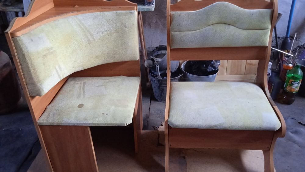 Продам угловой диван на кухню