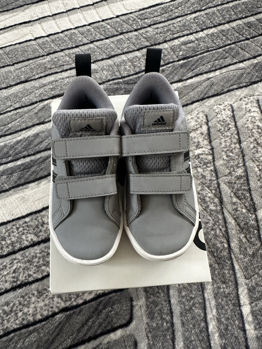 Детски обувки adidas