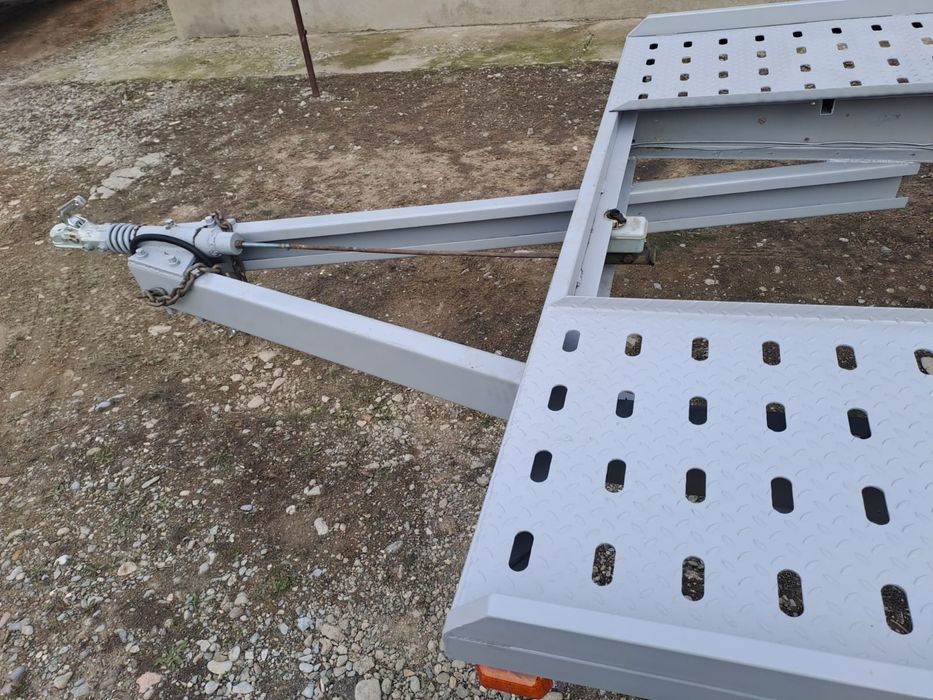 Прицеп для эвакуатора