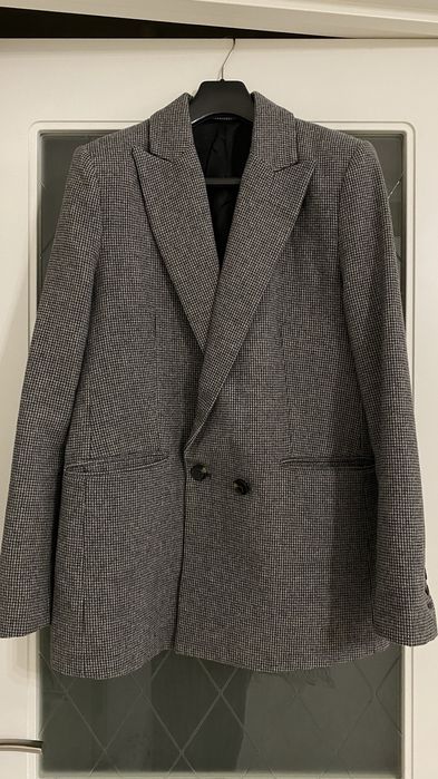 Женский пиджак Mango