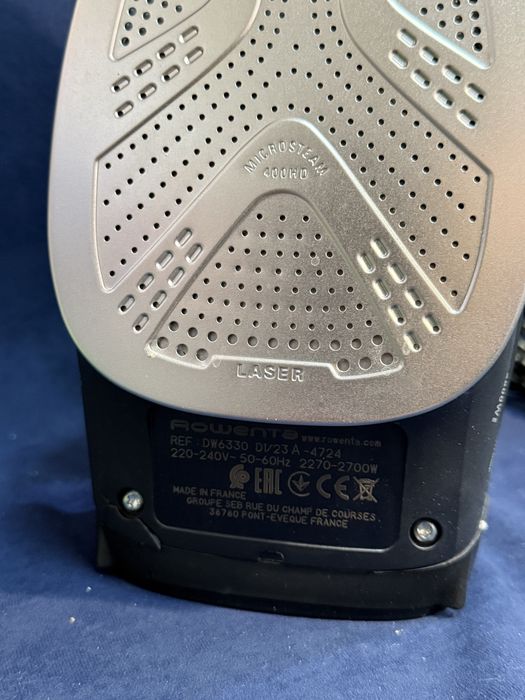 Парна ютия Rowenta DW6330