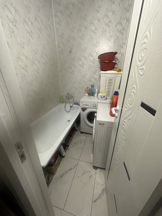 Продам 2 комнатную квартиру