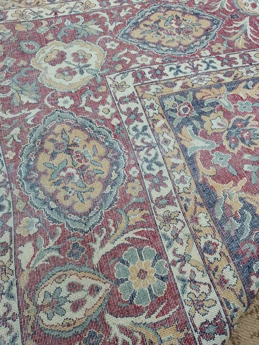 Голям персийски килим  340х250 см.