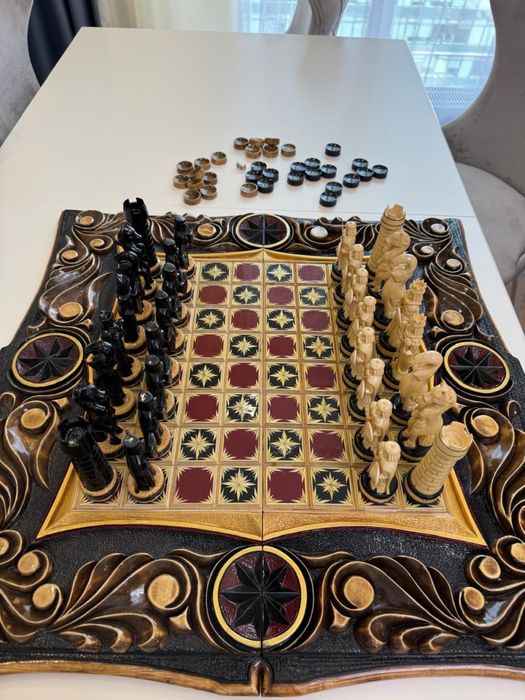 Продам набор нарды и шахматы