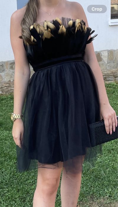 Рокля с пера по модел на Christine