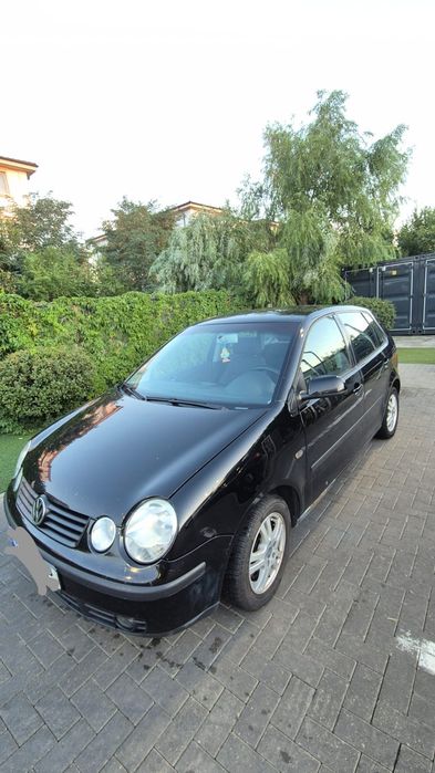 VOLKSWAGEN Polo