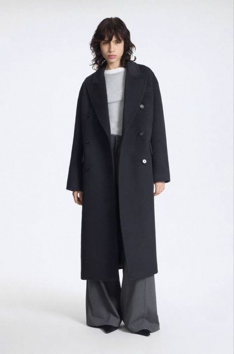 Купить  пальто  шикарное