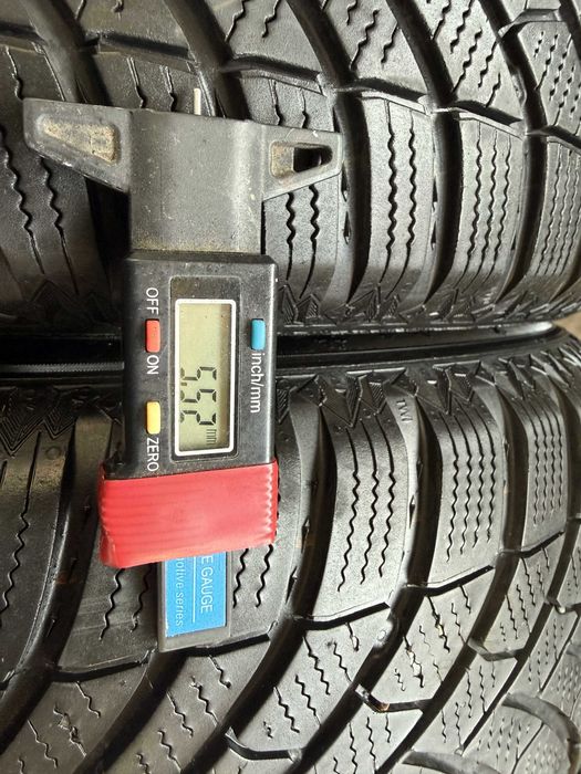 4x Anvelope iarna 215/65 R17 - Semperit Speed Grip 5