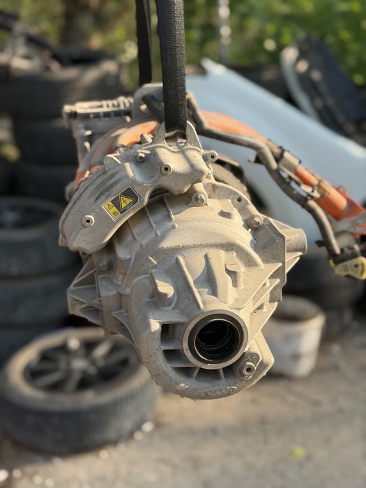 Заден електромотор с диференциал ERAD за Volvo V60 D6 Hybrid - 31331494
