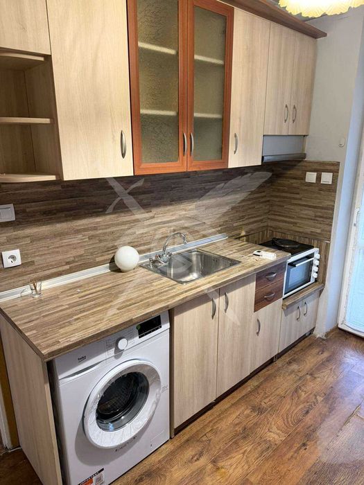 Четиристаен апартамент - кв. Кючук Париж - 11826841