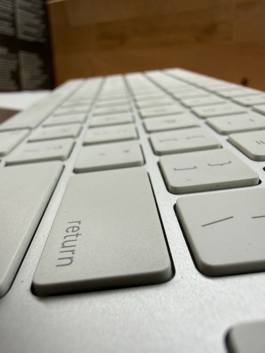 Безжична клавиатура Apple Magic Keyboard с Numeric Pad