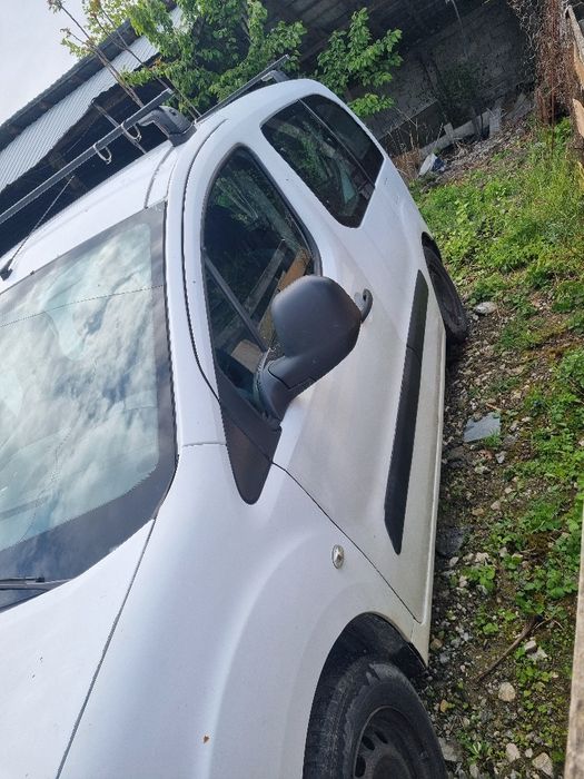 Citroen Berlingo an 2011,motor 1.6HDI