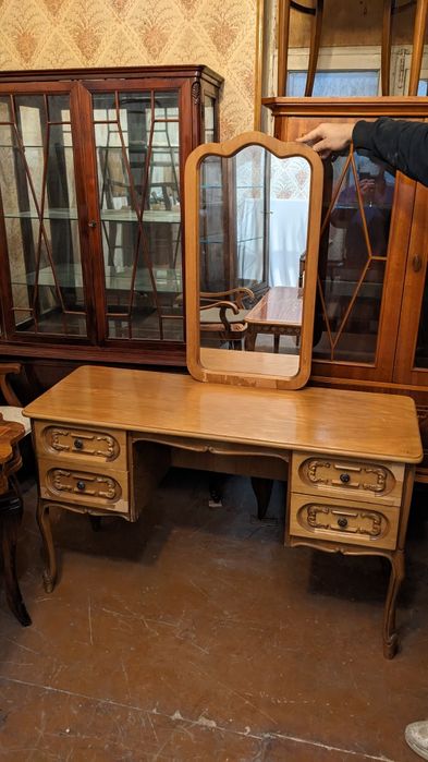 Очарование прошлого! Антикварное дамское бюро после реставрации.