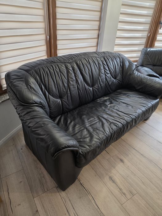 Canapea piele naturala neagra
