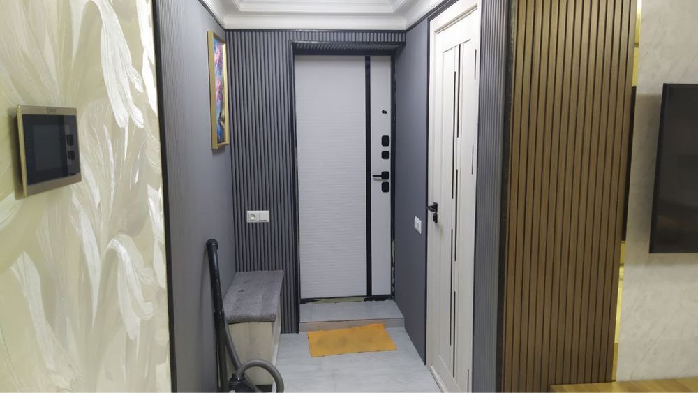 Аренда Чиланзар 1. 2комнат 2 этаж кирпич