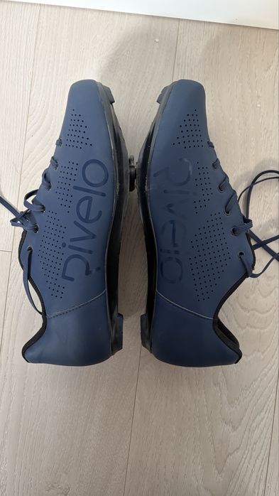 Rivelo gravel shoes/ Обувки за колоездене размер 43