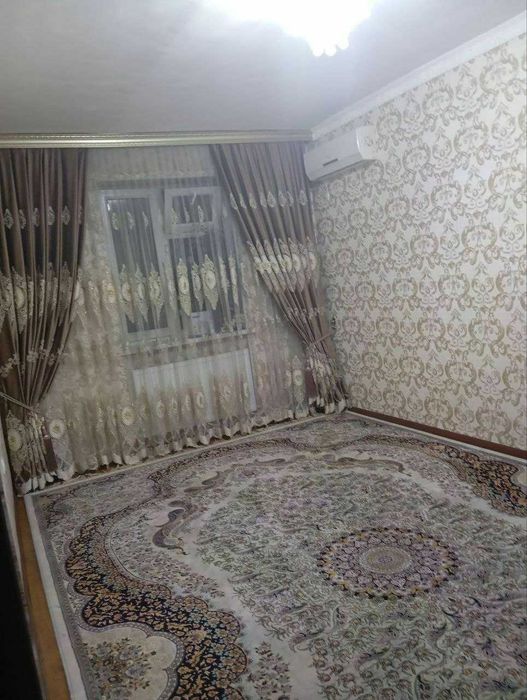 Продаётся 2 х комнатая квартира в Янгихаетском районе