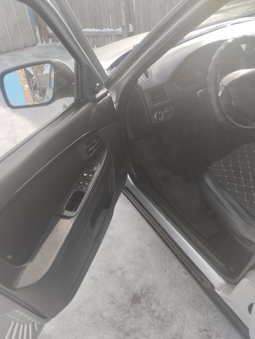 Продам Приору  в отличном состоянии