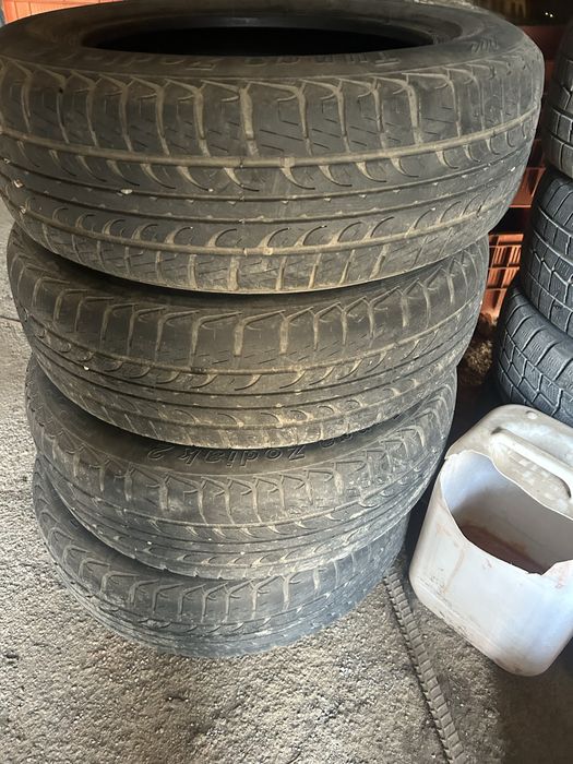 Продам шины на автомашину