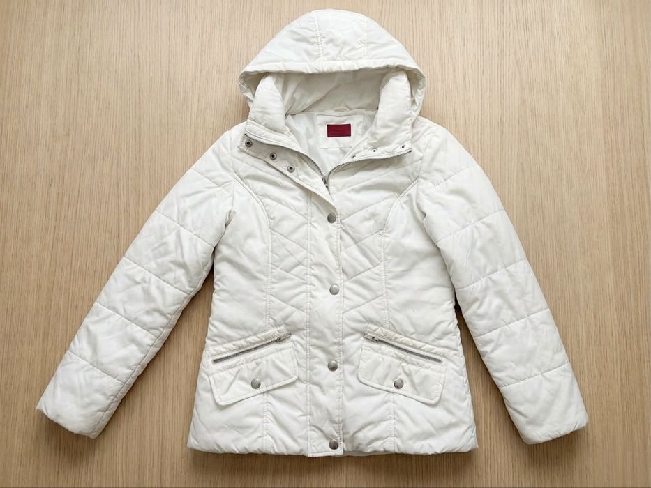 Geaca alba eleganta de primavara C&A