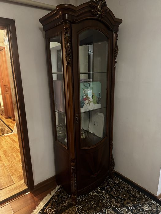 Сервантный комплект шкафов