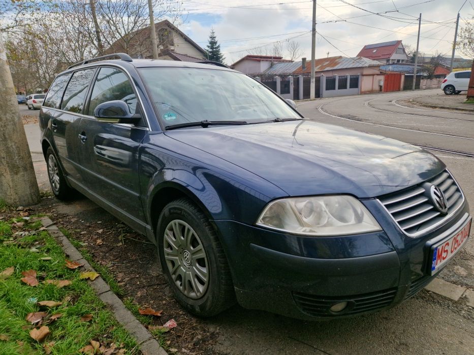 Vând passat 3bg an 2004