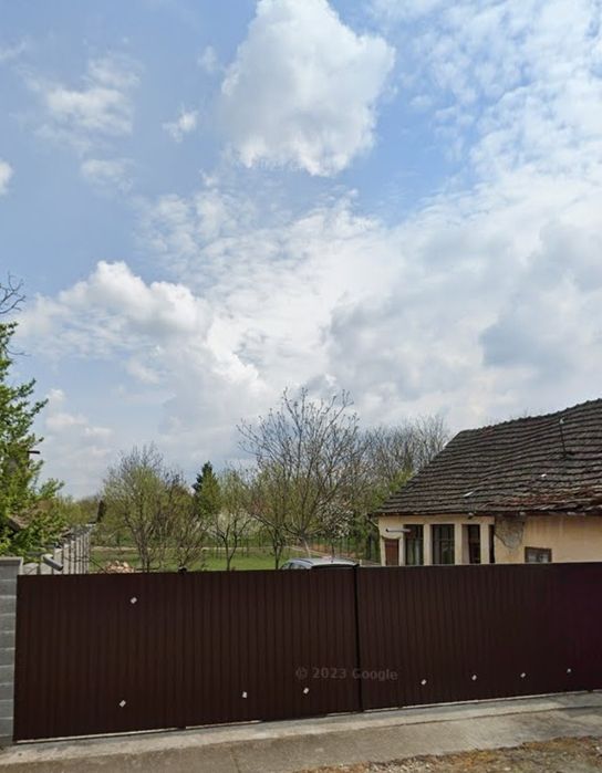 Vand teren de 1084 mp, in Chisineu Cris, str. Crizantemelor (Padureni)