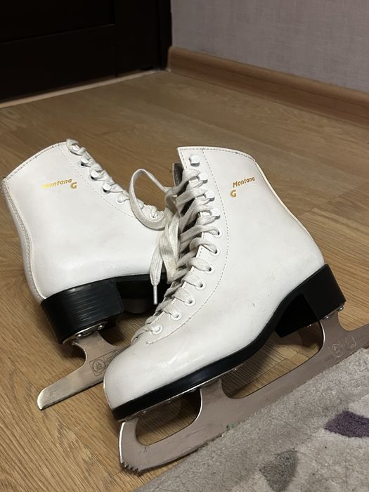 Фигурные коньки Nordway Montana G+чехлы на коньки+сумка для коньков