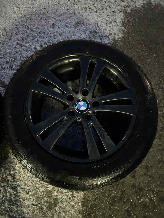 Jante BMW originale R17 cu anvelope – stare bună