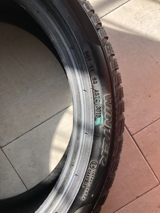 Зимни гуми 245/40/19 Pirelli Sottozero 3 rsc runflat 2бр