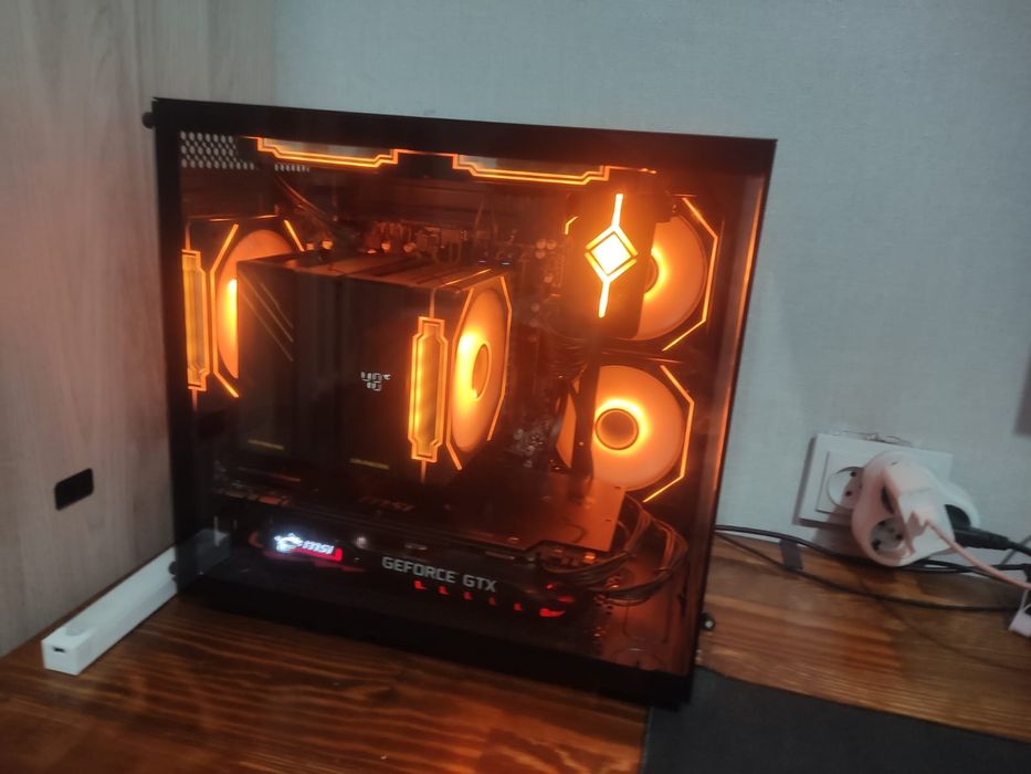 Продам компьютер игравой на базе  райзен 5