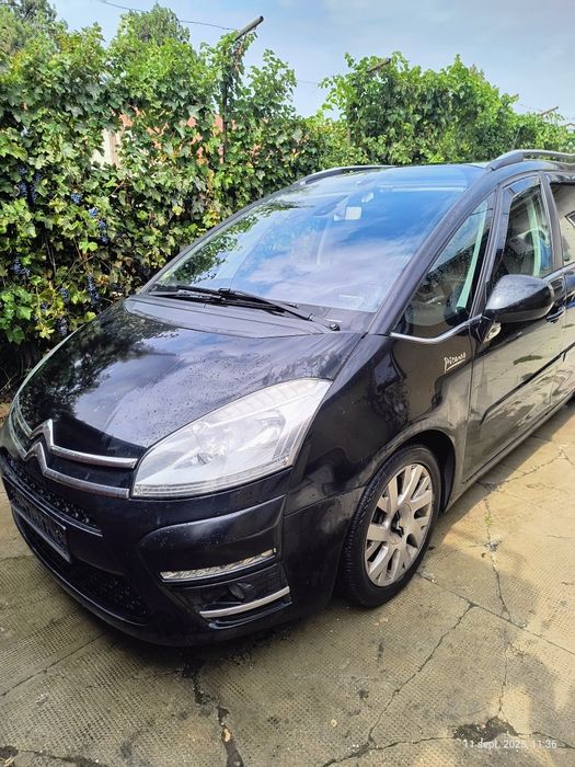 Vând Citroen C4 Grand Picasso