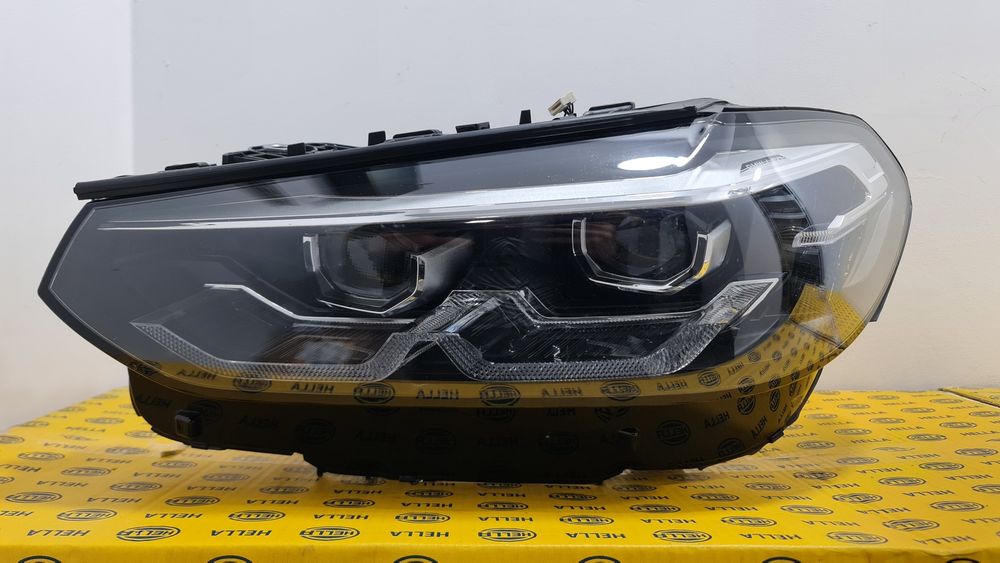 Far stanga dreapta BMW x3 g01 x4 g02 lci facelift
