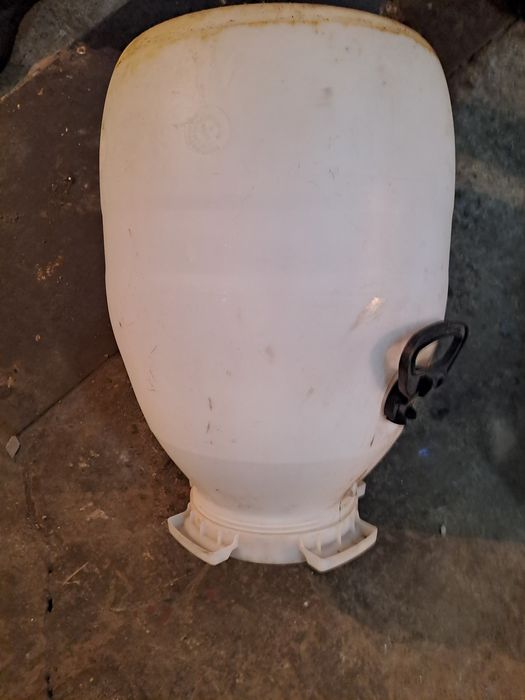 Продам бочки 41л