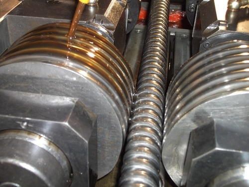 Шпилка резбовая.