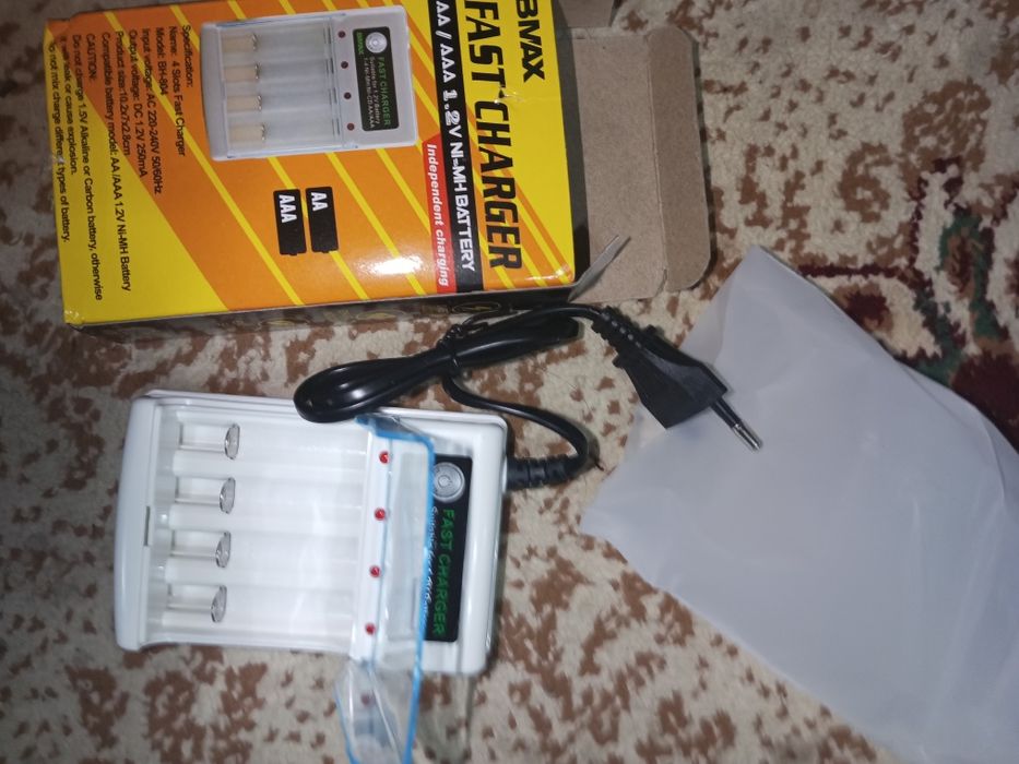 Зарядка для батарейки