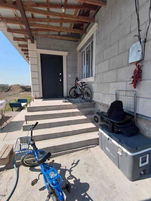 Продом дом 4 ком+ кухня