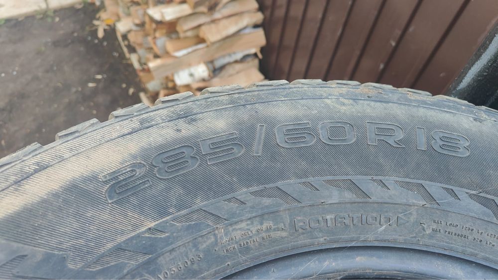 Продам 2 комплеката зимних шин, бу,
