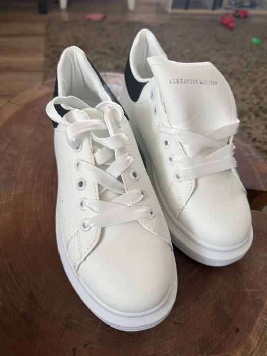 Adidasi din piele Alexander mqueen nr 37