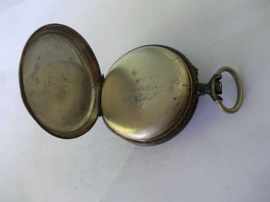Ceas vechi de buzunar defect din argint 4