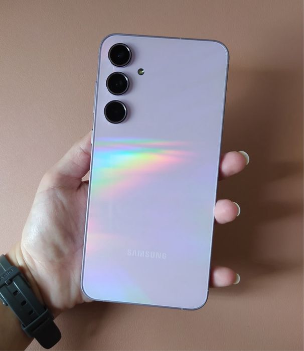 Samsung A55 в идеальном состоянии