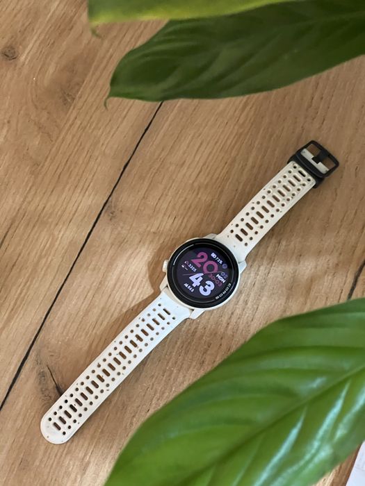 Спортчасы Coros pace 3