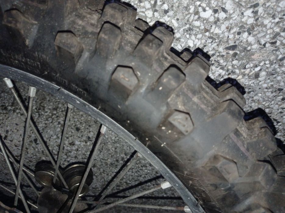 Капли с нови гуми за kawasaki kx250, suzuki rmz 250