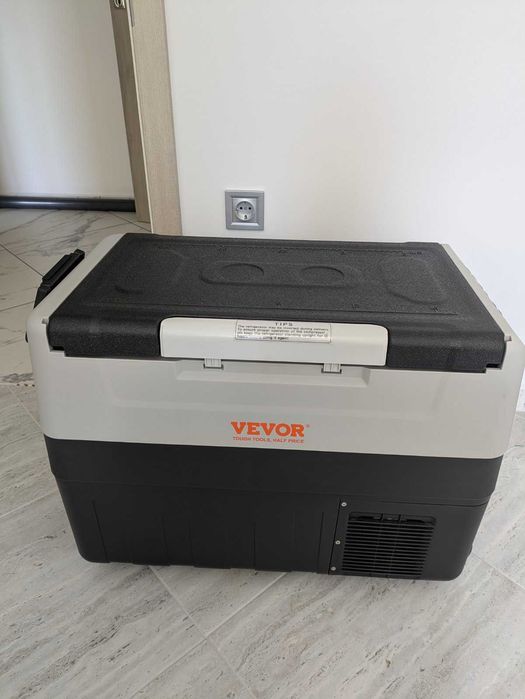 Vevor хладилник с фризер за къмпинг