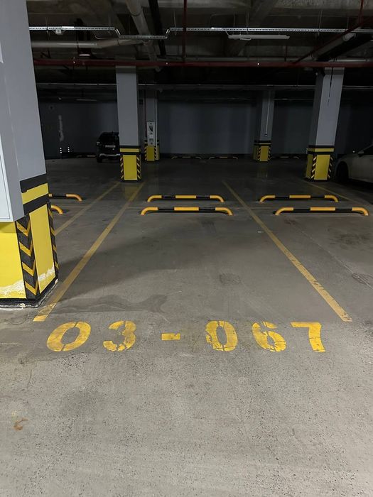 Парковка для долгосрочного хранения авто