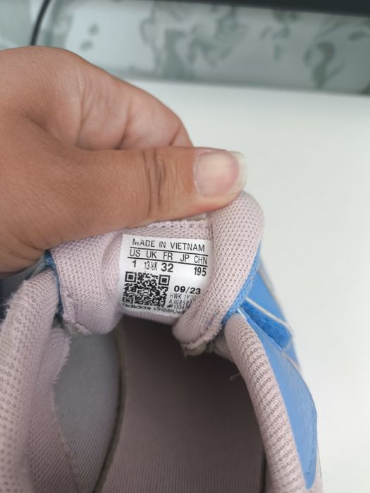 Детски спортни обувки Adidas