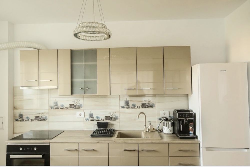 Apartament 3 camere str.Onestilor