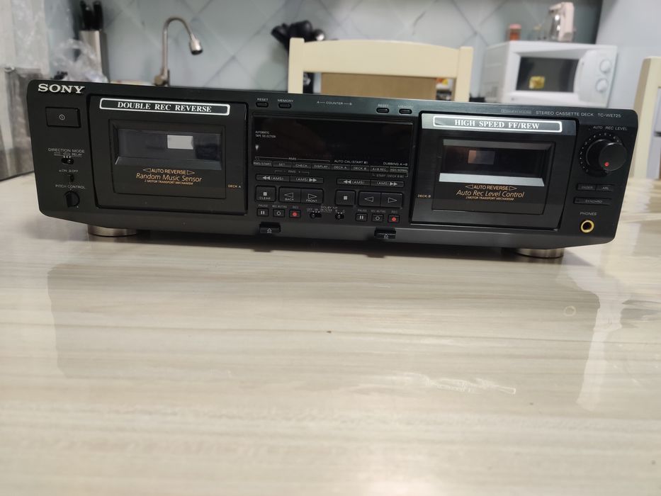 Кассетная дека SONY TC-WE 725